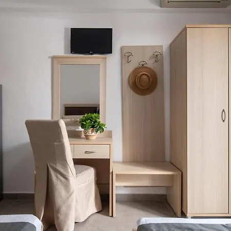 Jolandas House Toroni