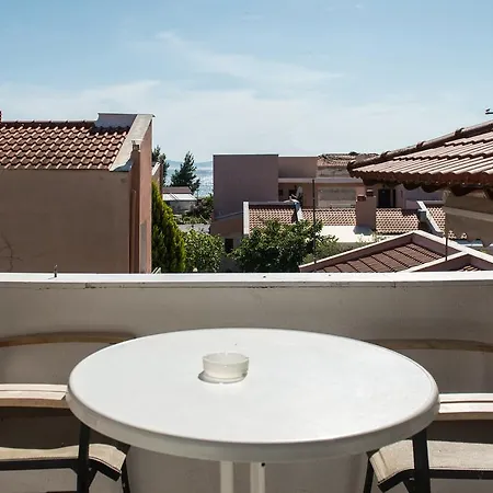 Jolandas House Apartment