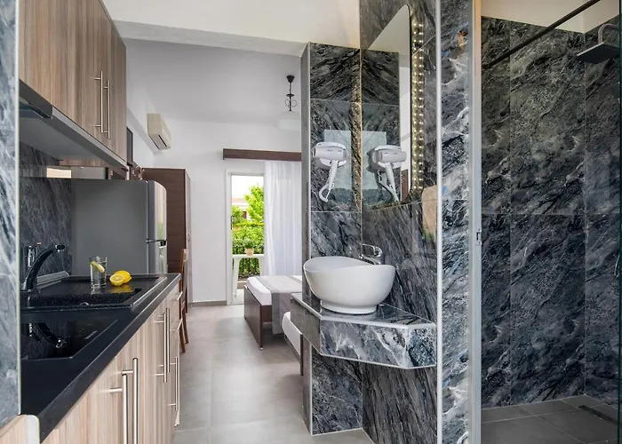 Jolandas House * Torone