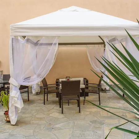 Daire Jolandas House Toroni