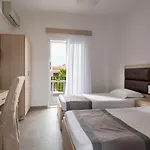 Jolandas House